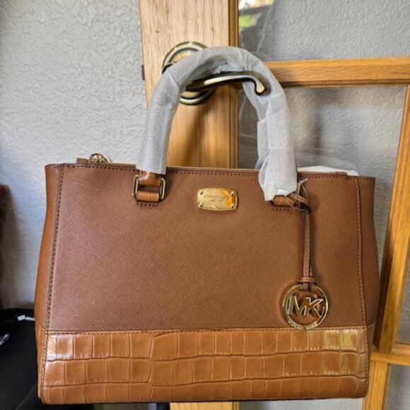 MICHAEL KORS Kellen Medium Satchel Saffiano Leather - Luggage